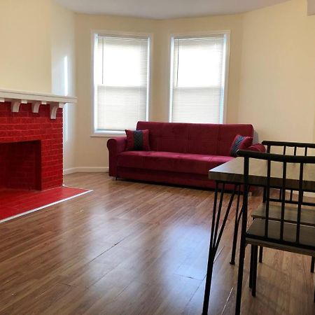 Large And Private 3 Bedroom And 1 Bathroom Apartment Near Newark International Airport Ewr And New York City Buitenkant foto
